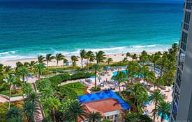 Четырехкомнатные апартаменты в шаге от пляжа, Форт-Лодердейл, Флорида, США за 1 143 000 €