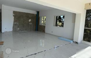 2-комнатная квартира в новостройке 86 м² в Ливадии за 220 000 €