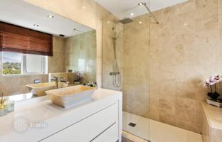 9-комнатная вилла 671 м² в Бенаависе за 2 595 000 €