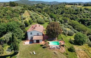 6-комнатная вилла 375 м² в Рипарбелле за 1 580 000 €