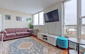 Квартира на Эглинтон-авеню Восток, Торонто, Онтарио,  Канада за C$850 000