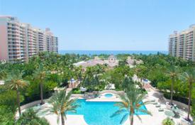 Комфортабельные апартаменты с видом на океан в резиденции на первой линии от пляжа, Ки Бискейн, Флорида, США за $2 250 000