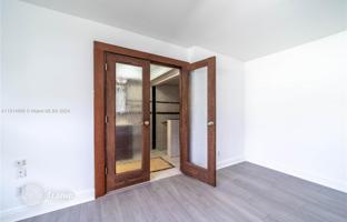 4-комнатный дом 275 м² в Плантейшне за $696 000