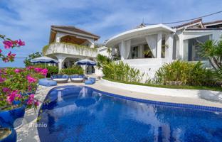 5-комнатная вилла 400 м² в Южной Куте за $1 800 000