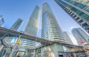 3-комнатная квартира на Йорк-стрит за C$803 000
