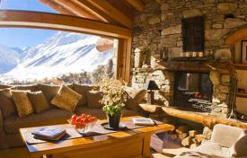 Великолепное шале на знаменитом горнолыжном курорте Валь-д'Изер, Франция за 20 500 € в неделю