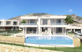 Новая вилла с бассейном, гаражом и видом на море в Бенидорме, Аликанте, Испания за 1 100 000 €