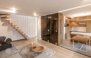 3-комнатная квартира 98 м² в Центральном районе за 290 000 €