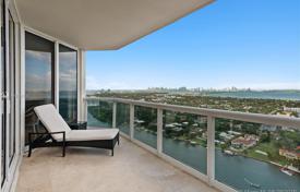 Уютные апартаменты с видом на океан в резиденции на первой линии от набережной, Майами-Бич, Флорида, США за 815 000 €