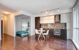 Квартира на Бэй-стрит, Олд Торонто, Торонто,  Онтарио,   Канада за C$880 000