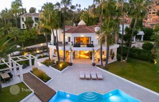 13-комнатная вилла 618 м² в Нуэва Андалусии за 4 495 000 €
