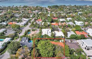 5-комнатный дом 370 м² в Майами-Бич за $4 400 000