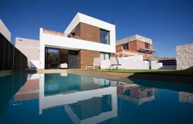 Новая вилла с бассейном и гаражом в Кампельо, Аликанте, Испания за 859 000 €