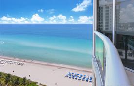 Современная квартира с видом на океан в резиденции на первой линии от пляжа, Санни Айлс Бич, Флорида, США за 821 000 €
