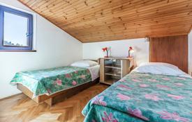 Квартира Недавно предлагаемая квартира в Премантуре недалеко от моря за 206 000 €