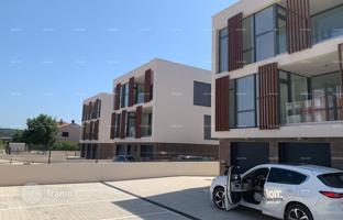 3-комнатная квартира 96 м² в Ровине за 574 000 €