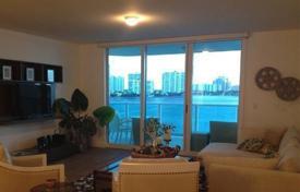 Современные апартаменты в резиденции на первой линии от пляжа, Авентура, Флорида, США за $871 000