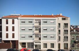 Современные апартаменты в жилом комплексе с фитнес-центром, Порту, Португалия за 350 000 €