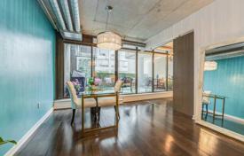 Квартира на Ричмонд-стрит Запад, Олд Торонто, Торонто,  Онтарио,   Канада за C$962 000