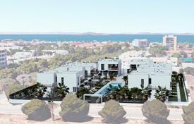 Апартаменты с частным солярием менее, чем в 500 м от пляжа в Мар де Кристаль за 245 000 €