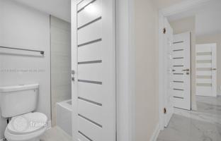 2-комнатная квартира в кондо 96 м² в Халландейл Бич за $351 000