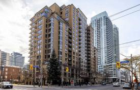 Квартира на Эглинтон-авеню Восток, Торонто, Онтарио,  Канада за C$793 000