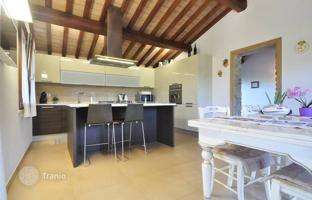 4-комнатная вилла 225 м² в Сан-Винченцо за 1 350 000 €