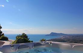 Четырехкомнатная квартира с панорамным видом на море в комплексе премиум класса, Альтея, Аликанте, Испания за 1 700 000 €