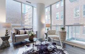 Квартира на Темперанc-стрит, Олд Торонто, Торонто,  Онтарио,   Канада за C$1 057 000