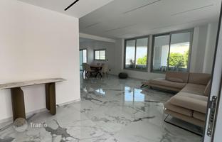 5-комнатный коттедж 340 м² в Лимасоле за 1 300 000 €