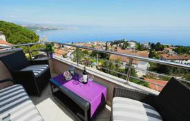 Двухуровневая квартира с видом на море, Опатия, Хорватия за 380 000 €