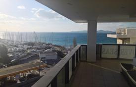 Просторный пентхаус с парковкой, террасами и видом на море, Афины, Греция за 650 000 €