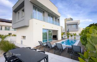 4-комнатный коттедж 217 м² в Айя-Напе за 1 350 000 €