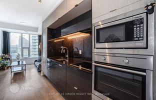 5-комнатная квартира на Йорк-стрит за C$1 294 000