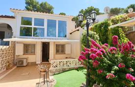Двухэтажный светлый дом с садом в Коста‑де-ла-Кальма, Майорка, Испания за 430 000 €