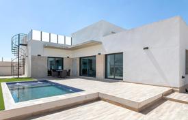 Одноэтажный таунхаус с бассейном, Дайя-Нуэва, Испания за 322 000 €