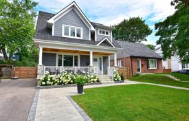 Дом в городе в Этобико, Торонто, Онтарио,  Канада за C$1 629 000