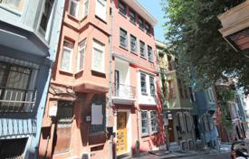 5-комнатная квартира в новостройке 340 м² в Фатихе за 77 184 000 TRY