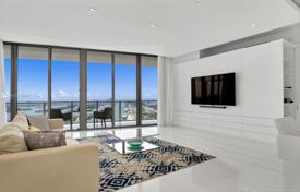 Просторные апартаменты с видом на океан в резиденции на первой линии от пляжа, Майами, Флорида, США за 1 941 000 €