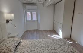 Квартира Продается просторная 3-комнатная квартира в центре Буе за 150 000 €