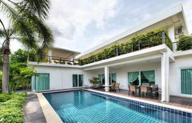 Дом в городе в Банг Саре, Чонбури, Таиланд за $186 000