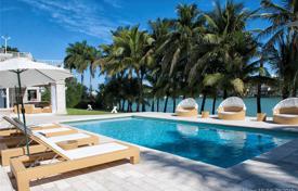 Квартира в Майами-Бич, США за 10 500 € в неделю