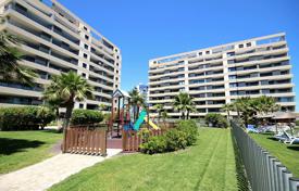 Квартира с видом на море и пляж, с бассейнами и джакузи, Аликанте за 480 000 €