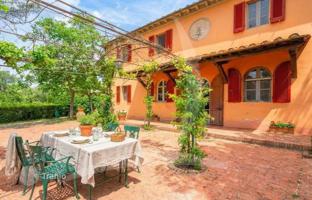4-комнатная вилла 280 м² в Палае за 990 000 €