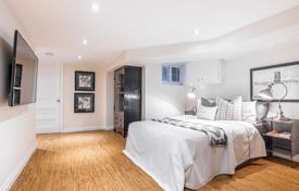 4-комнатный таунхаус в Олд Торонто, Канада за C$2 156 000