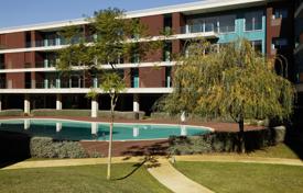 Просторная квартира в резиденции с бассейном, Лиссабон, Португалия за 958 000 €