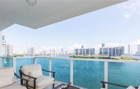 Современная квартира с видом на океан в резиденции на первой линии от набережной, Авентура, Флорида, США за $1 141 000