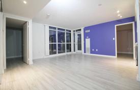 Квартира на Дэн Леки Вей, Олд Торонто, Торонто,  Онтарио,   Канада за C$824 000