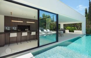 11-комнатная вилла 667 м² в Нуэва Андалусии за 5 995 000 €
