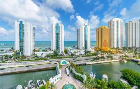 Комфортабельные апартаменты с видом на океан в резиденции на первой линии от пляжа, Санни Айлс Бич, Флорида, США за $1 249 000